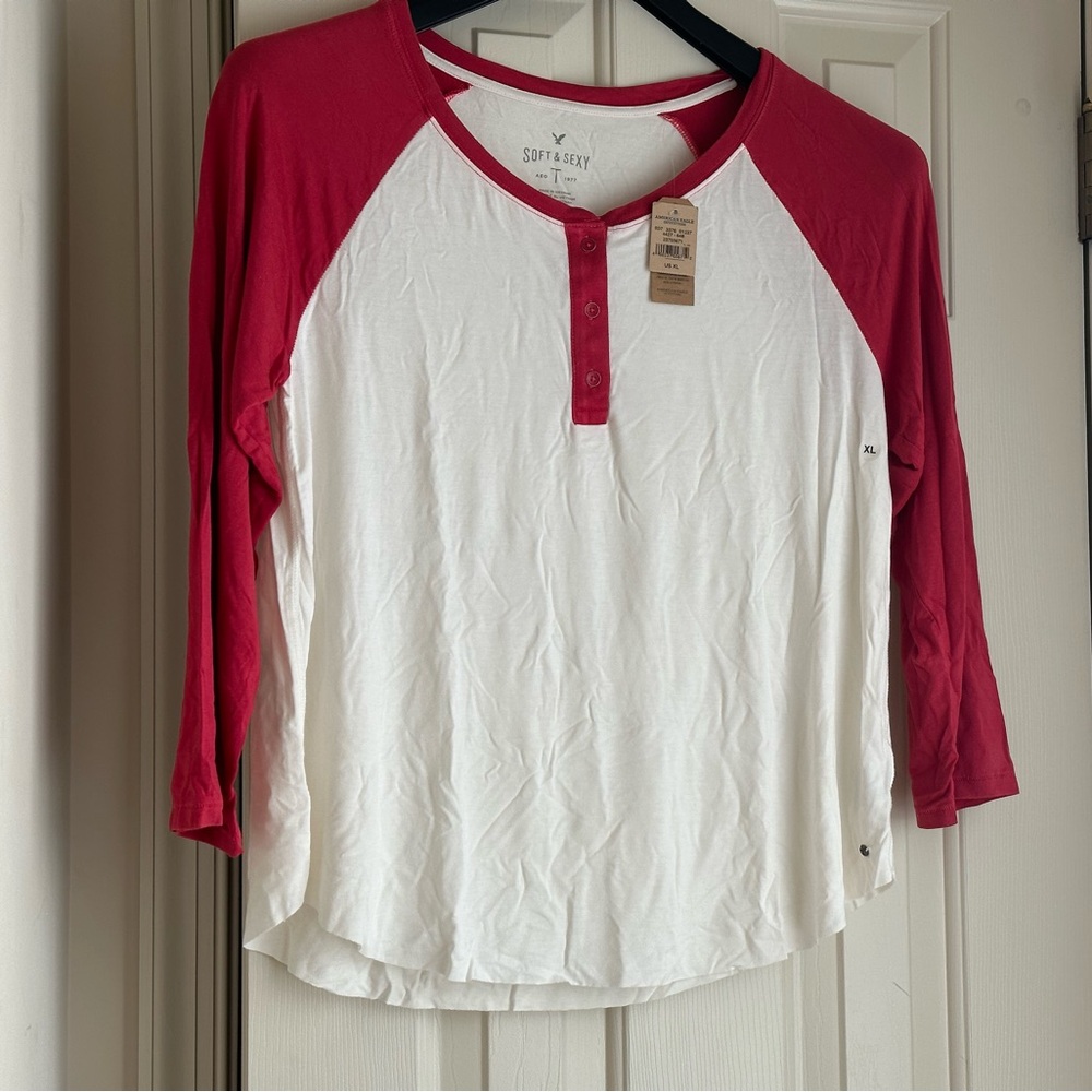 American Eagle Baseball Top XL NWT